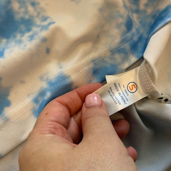 Stitch Golf Polo Shirt , size M,worn once, MSRP$105 Excellent condition A must - Picture 4 of 6